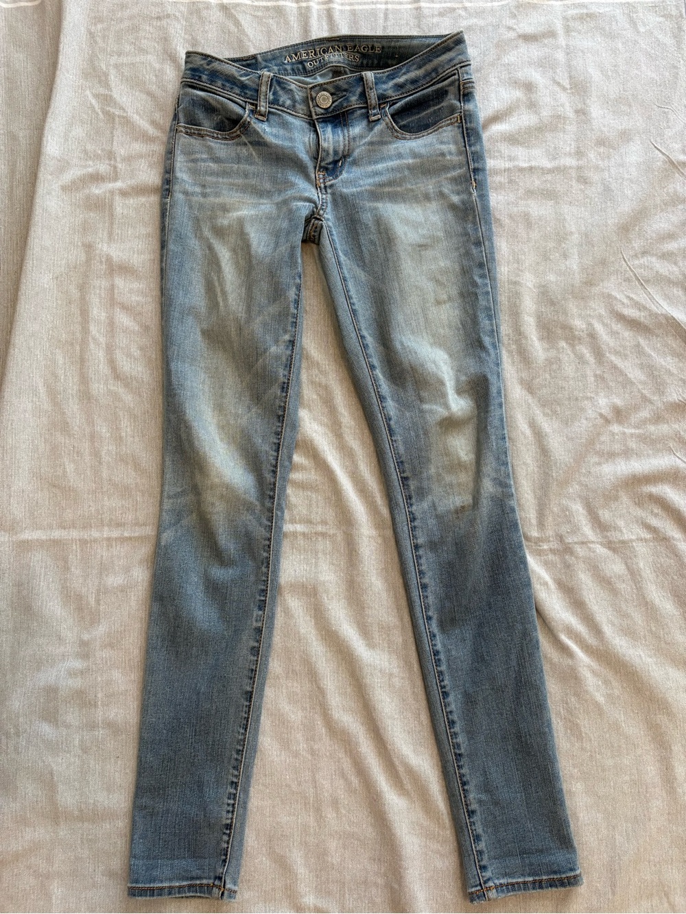 American Eagle Outfitters Distressed Light Blue Skinny Jeans